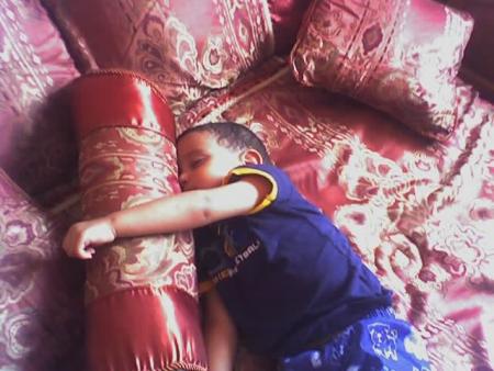 Amir en plein sommeil